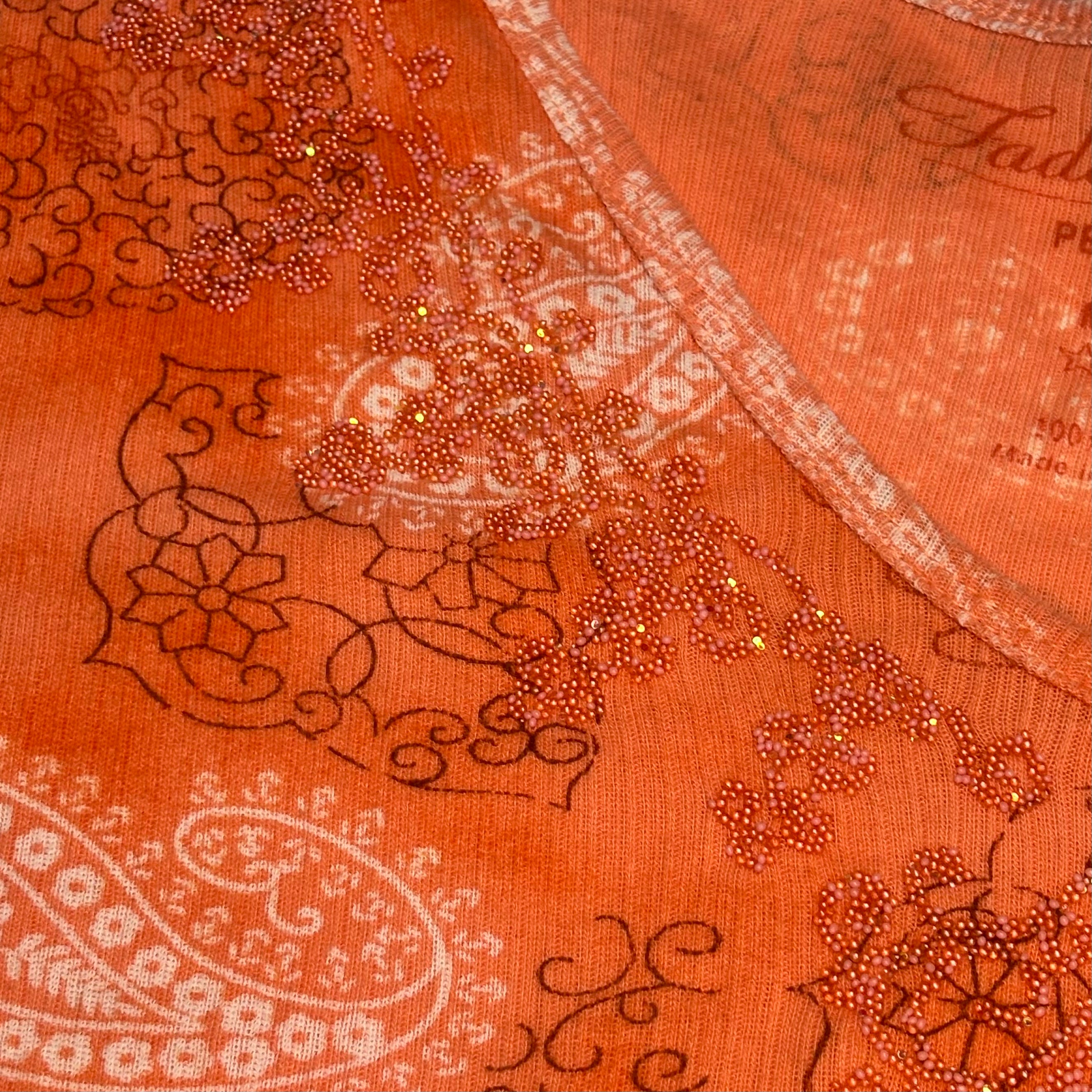 2000s Faded Glory Paisley Ribbed V-Neck Baby Tee
