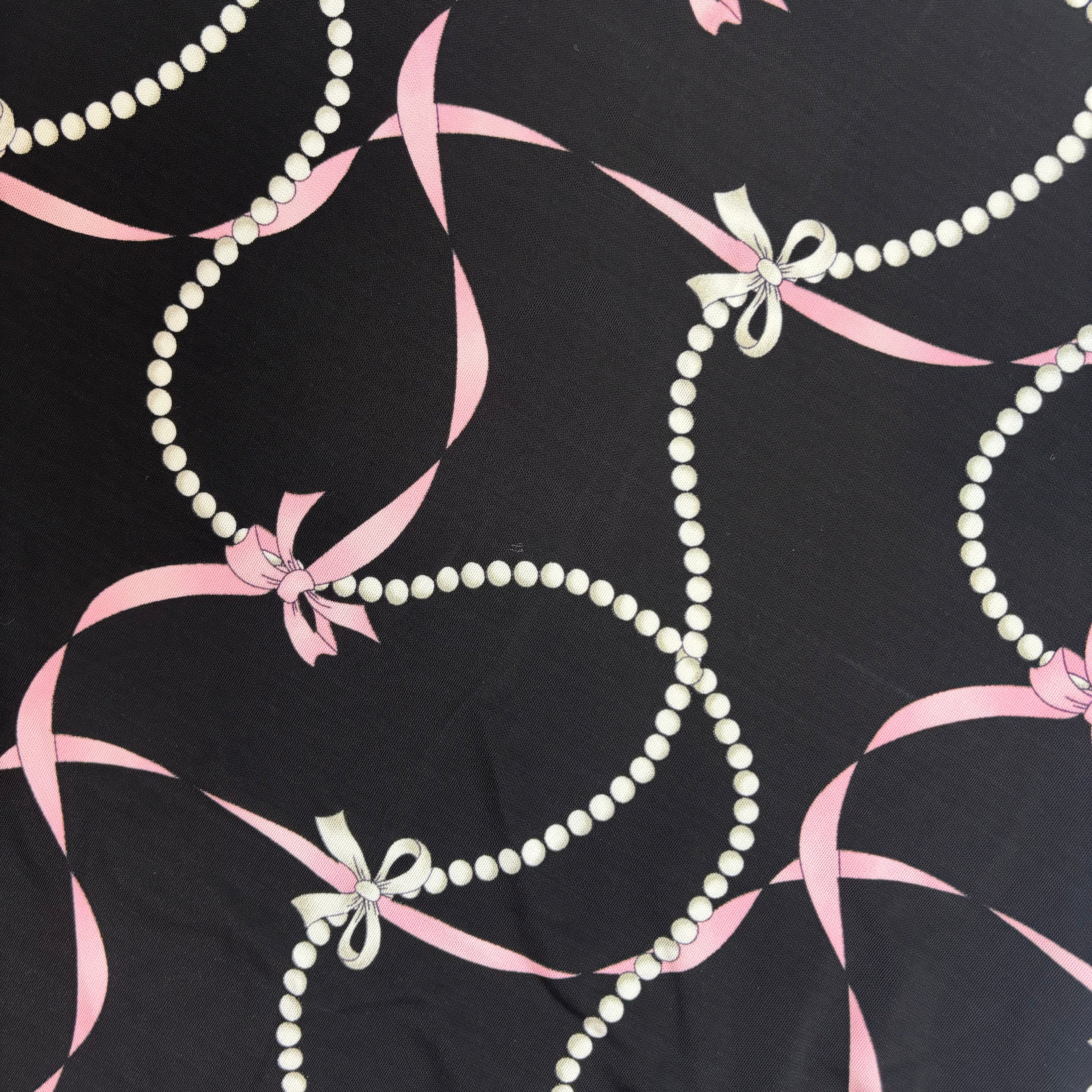 2000s Casual Corner Coquette Pearl Bow Tank