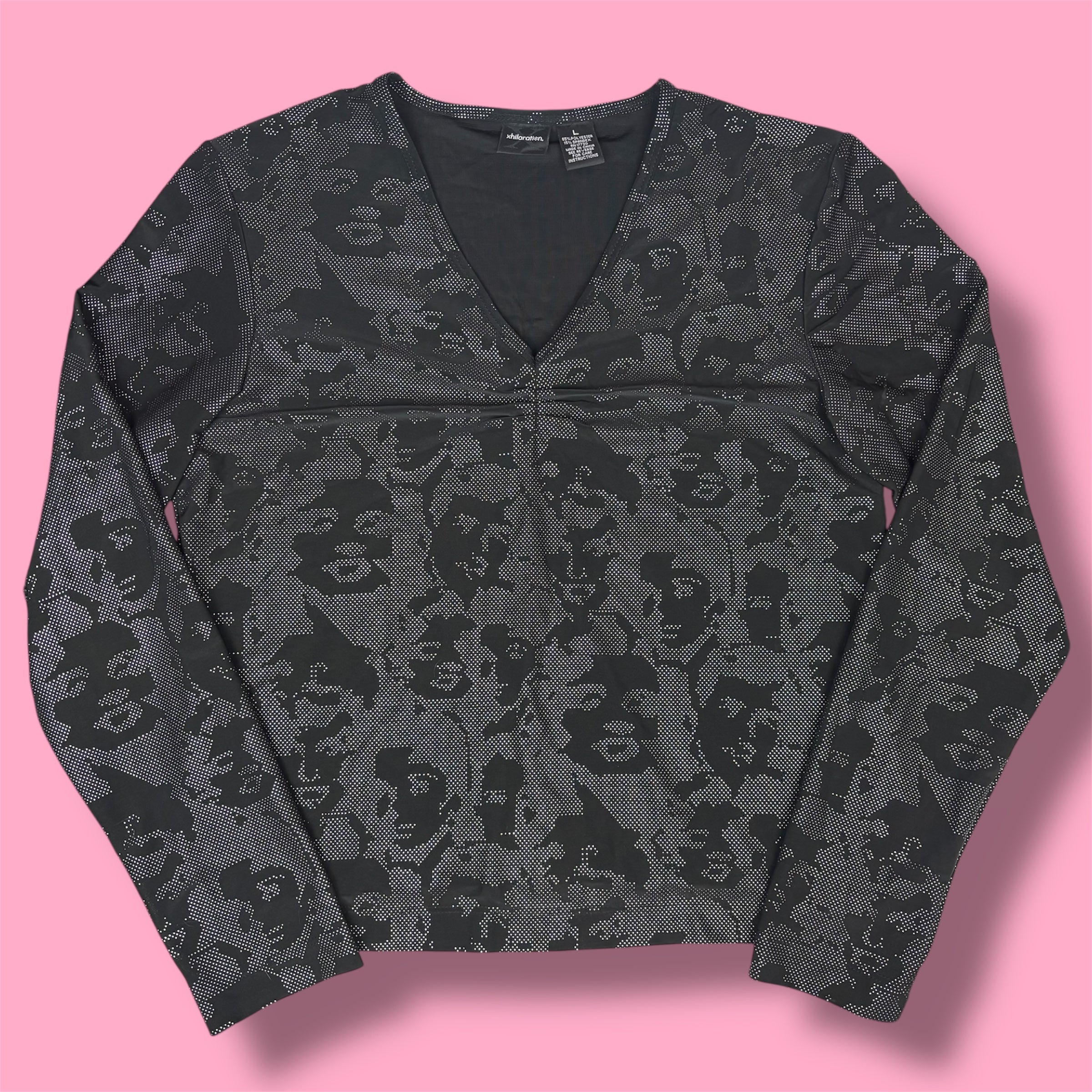 Xhilaration V-Neck Graphic Face Print Long Sleeve