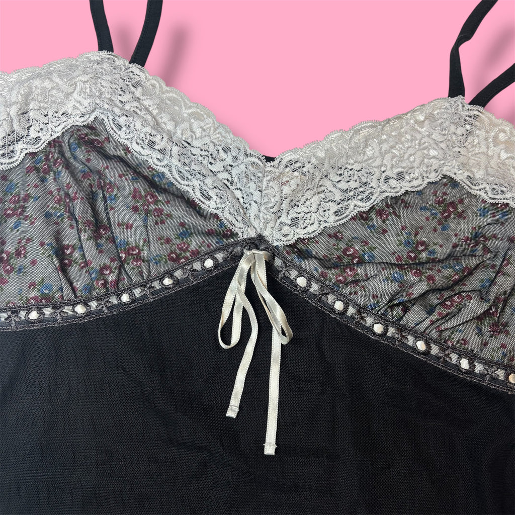 2000s Joky Gal Lace Floral Mesh Lined Camisole
