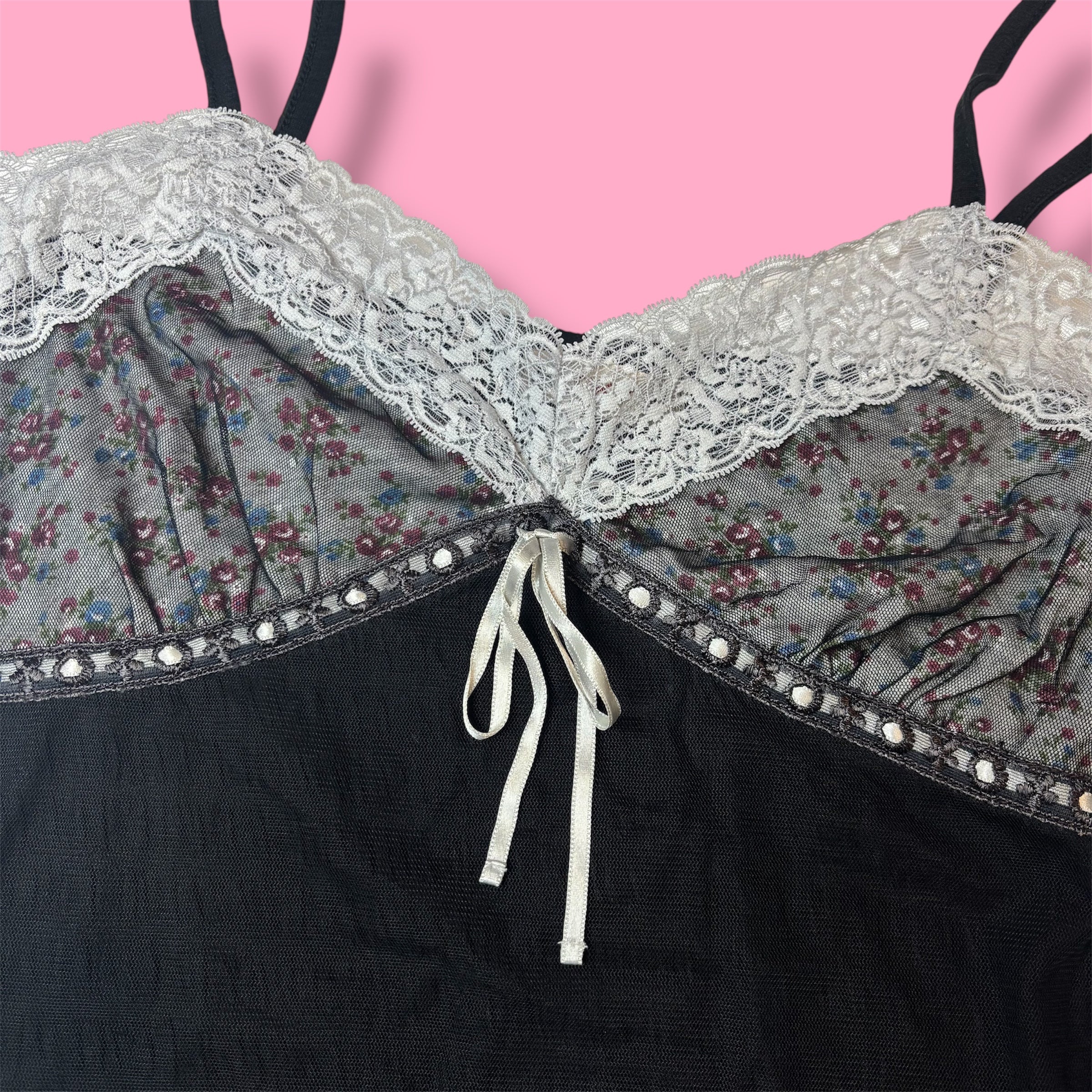 2000s Joky Gal Lace Floral Mesh Lined Camisole